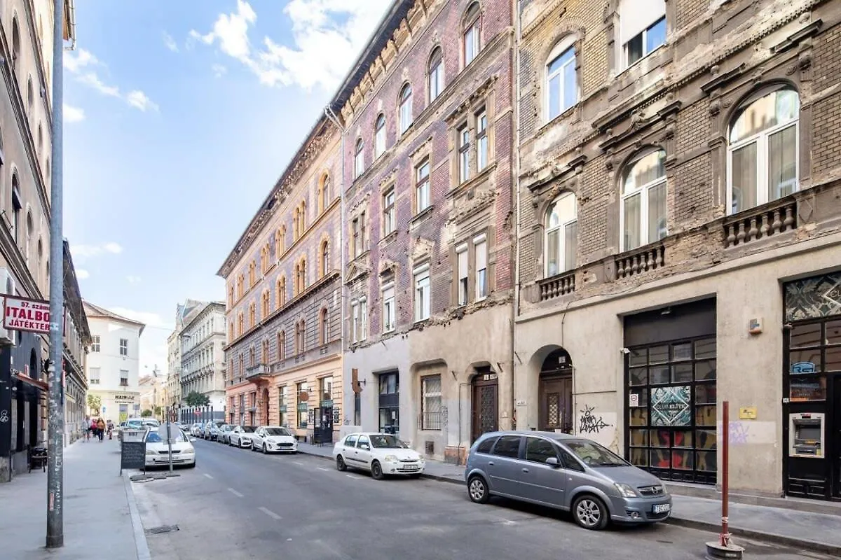 Cute Modern Getaway In The Heart Of The City Budapest